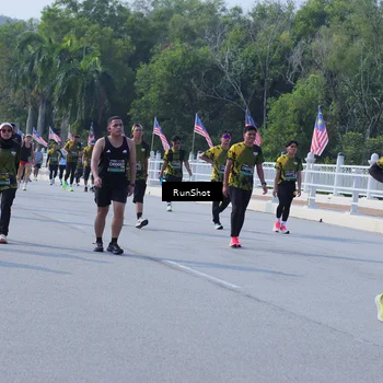 Runner Photo 7184965