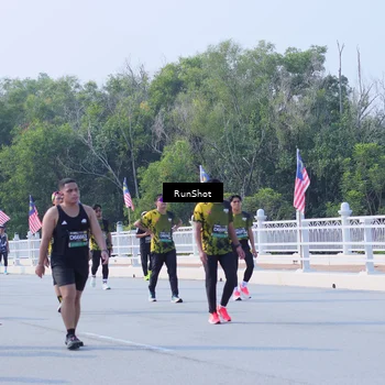 Runner Photo 7185016
