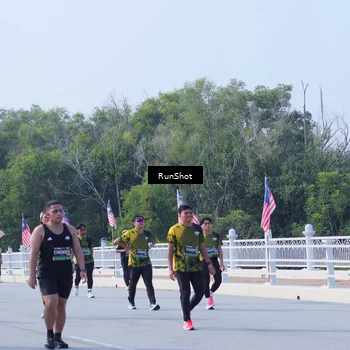 Runner Photo 7185043