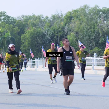 Runner Photo 7185052