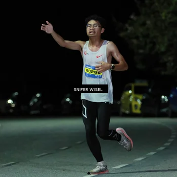 Runner Photo 7185090