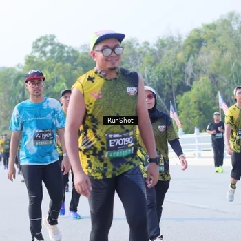 Runner Photo 7185130