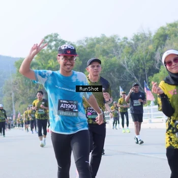 Runner Photo 7185162
