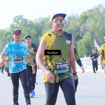 Runner Photo 7185206