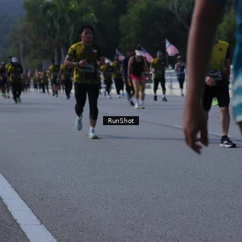 Runner Photo 7185219