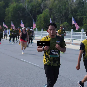 Runner Photo 7185248