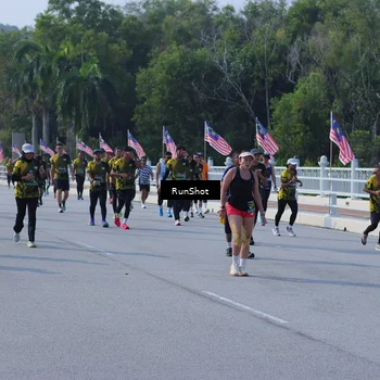 Runner Photo 7185268