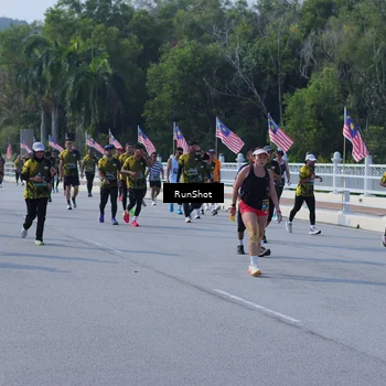 Runner Photo 7185271