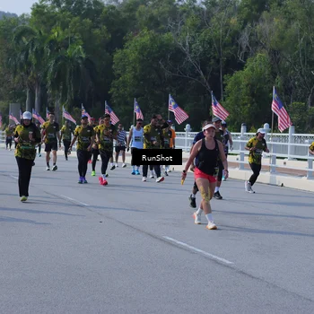 Runner Photo 7185274