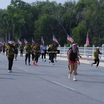 Runner Photo 7185279