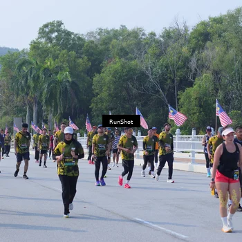 Runner Photo 7185334