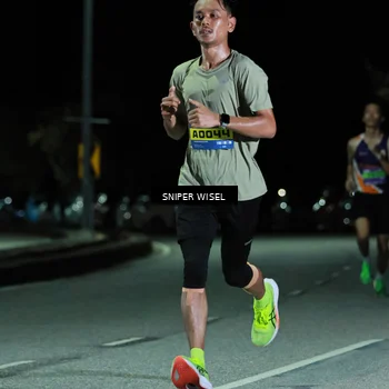 Runner Photo 7185336