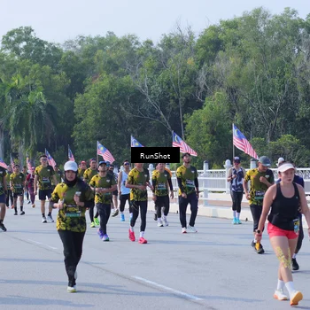 Runner Photo 7185364