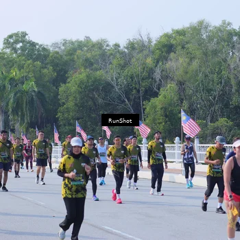 Runner Photo 7185374