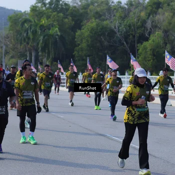 Runner Photo 7185401