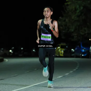 Runner Photo 7185403