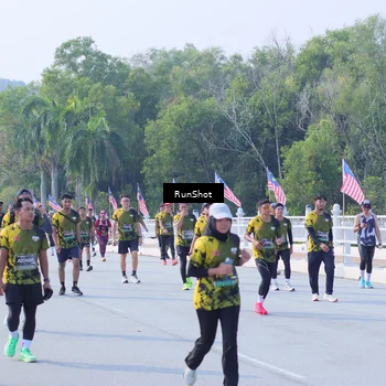 Runner Photo 7185404