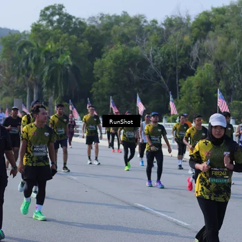 Runner Photo 7185430