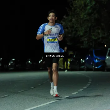Runner Photo 7185465