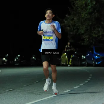 Runner Photo 7185471