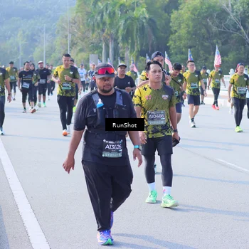 Runner Photo 7185479