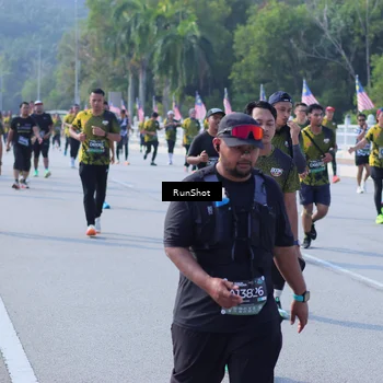 Runner Photo 7185494