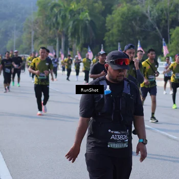 Runner Photo 7185499