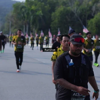 Runner Photo 7185511