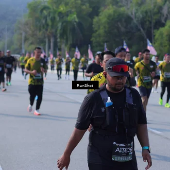 Runner Photo 7185512