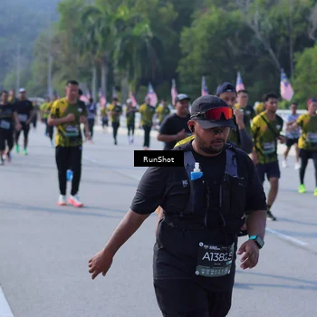 Runner Photo 7185526