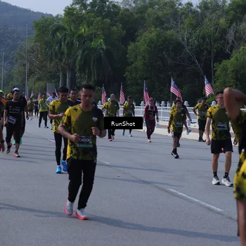 Runner Photo 7185559