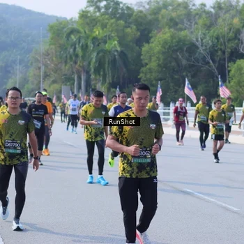 Runner Photo 7185595