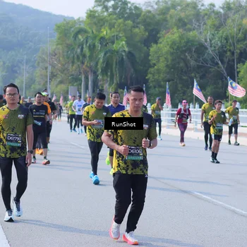 Runner Photo 7185644
