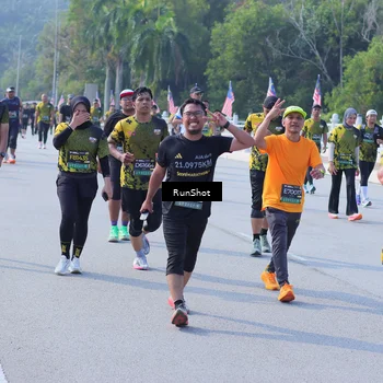 Runner Photo 7185652