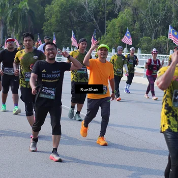 Runner Photo 7185657