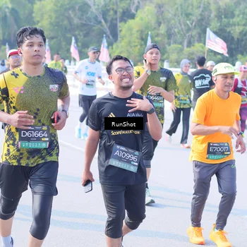 Runner Photo 7185682