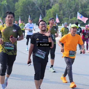 Runner Photo 7185687