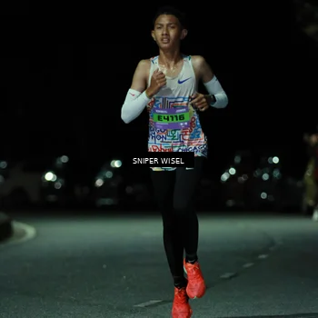 Runner Photo 7185742