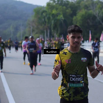 Runner Photo 7185747