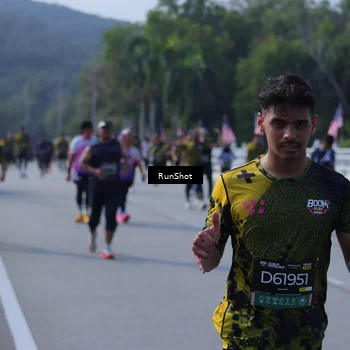 Runner Photo 7185754