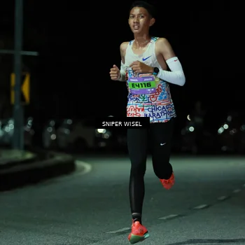 Runner Photo 7185763