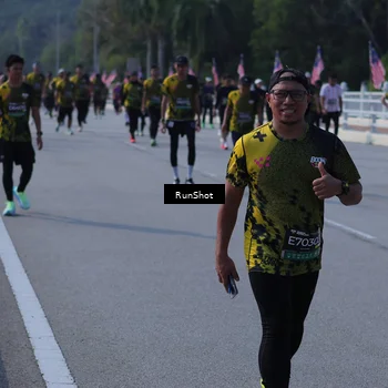 Runner Photo 7185774
