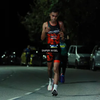 Runner Photo 7185793