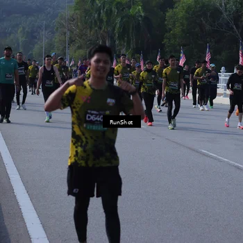 Runner Photo 7185826