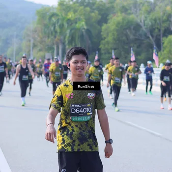 Runner Photo 7185849