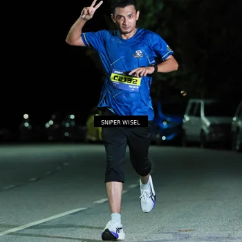 Runner Photo 7185875