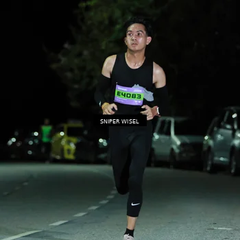 Runner Photo 7185895