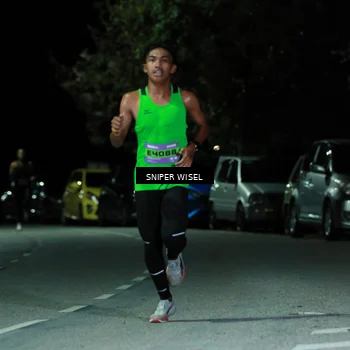 Runner Photo 7185915