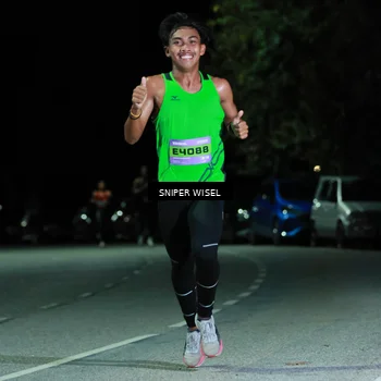 Runner Photo 7185934