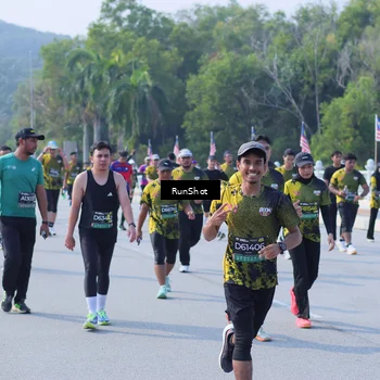 Runner Photo 7185944